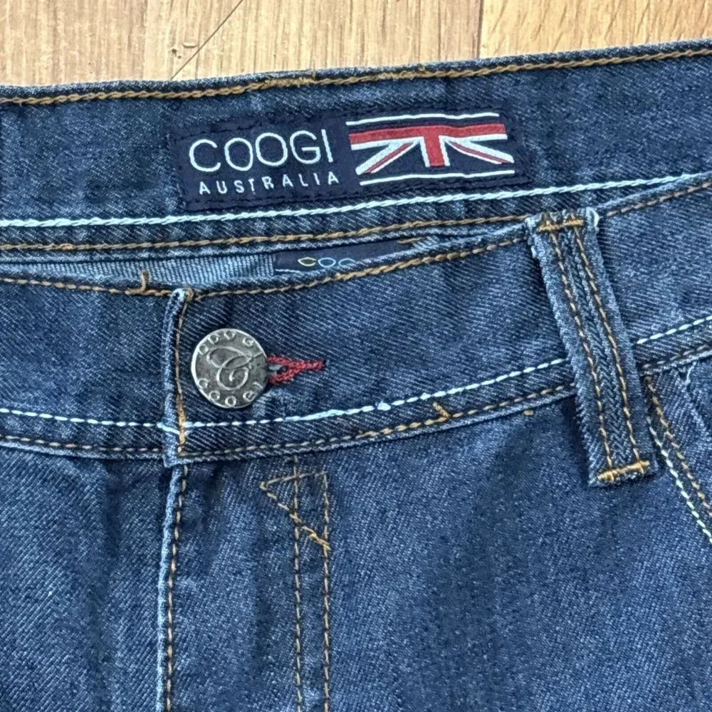 Coogi Australia Jeans Mens 40X34 Measures 40X33 Embroidered Baggy Skater Grunge‎